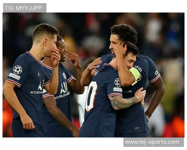 西甲激战巴黎圣日耳曼与AC米兰鏖战至平局全场沸腾