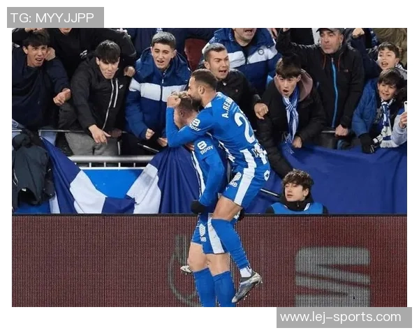 国王杯精彩对决里昂强势击败那不勒斯晋级四强 国王杯精彩对决里昂强势击败那不勒斯晋级四强