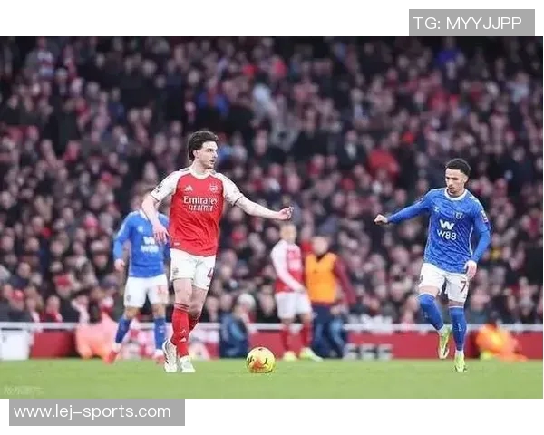 热刺友谊赛大胜曼联五比一绝杀瞬间引发转会传闻热潮