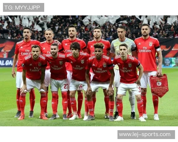 本菲卡逆袭热刺3-2爆冷全场沸腾精彩瞬间回顾与分析