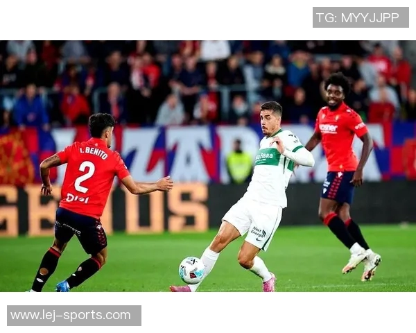 西甲激战：拜仁逆转波尔图上演惊天大逆转全场沸腾集锦回顾